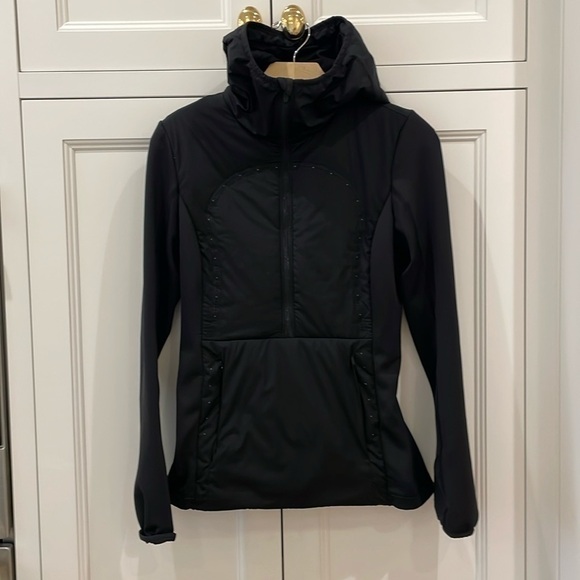 LULULEMON BLACK RUN FOR COLD 1/2 ZIP HOODED PULLOVER SZ 4 —Excellent Cond! 4 - Picture 1 of 9